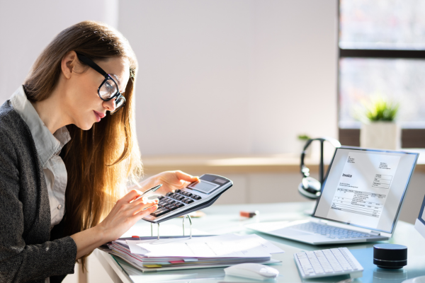 Bookkeeper vs. Accountant: Which One Does Your Business Need?